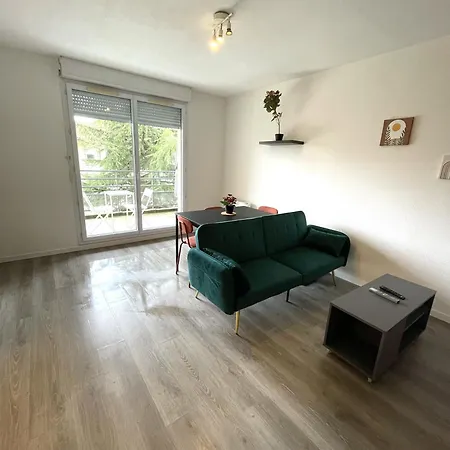 Apartment T2 Metro 10min - Parking & Terrasse Toulouse